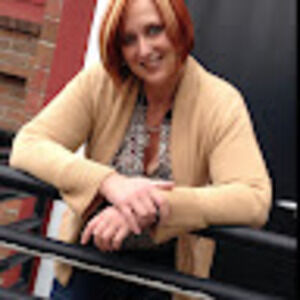 Meet your Posher, Julie